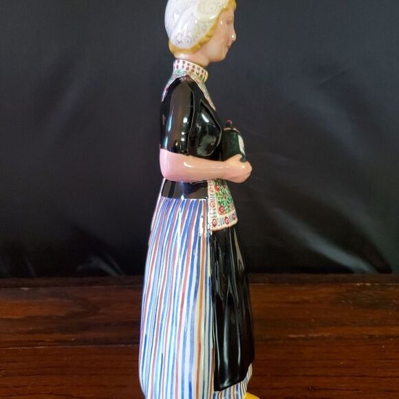 Vintage Holland Pottery Dutch Girl Decanter Bottle - Picture 12 of 14